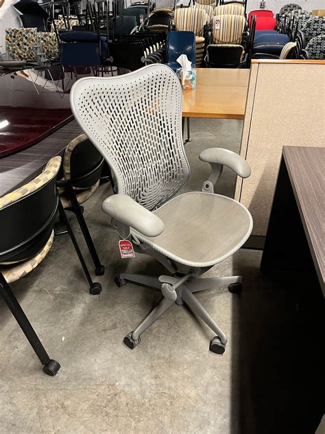 pre owned herman miller chairs